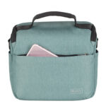 Dulepro Companion Shoulder Bag S22 light green achteraanzicht met smartphone in achtervak