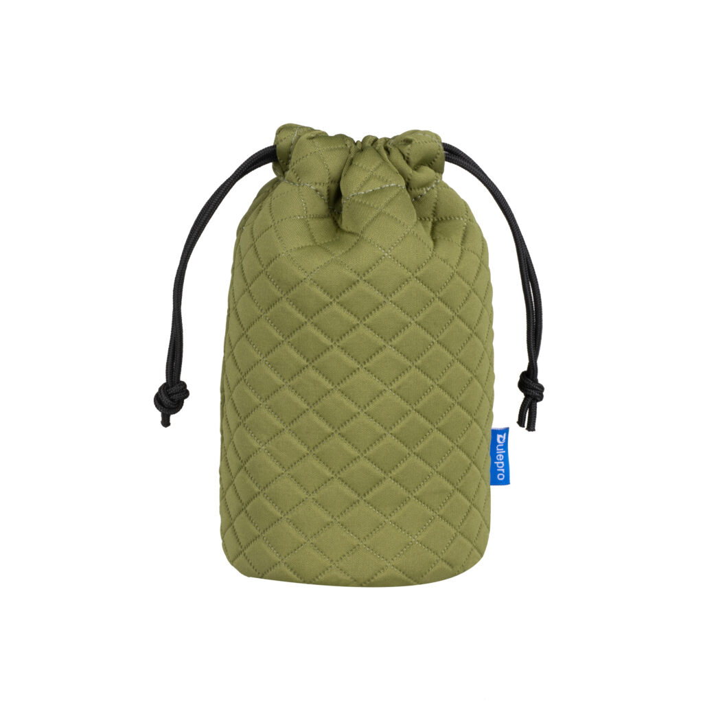 Dulepro Magic Lens Pouch S groen vooraanzicht met gewatteerde stofstructuur en trekkoordsluiting
