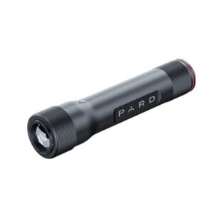 Pard TL 3 850nm schuin vooraanzicht van de IR-straler met frontlens