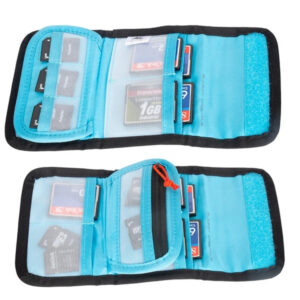 Summit-Creative Memory Card Bag black volledig geopend met blauwe binnenkant en gevulde kaartvakken
