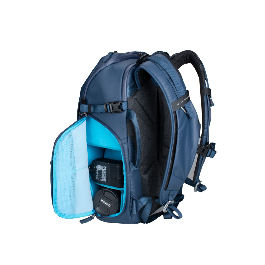 Summit-Creative Metropolis Backpack 26l zwart beide zijden geopend met toegang tot compartimenten