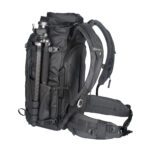 Summit-Creative Tenzing Rolltop Backpack overzicht van cameramodule en draagconfiguratie in gebruik