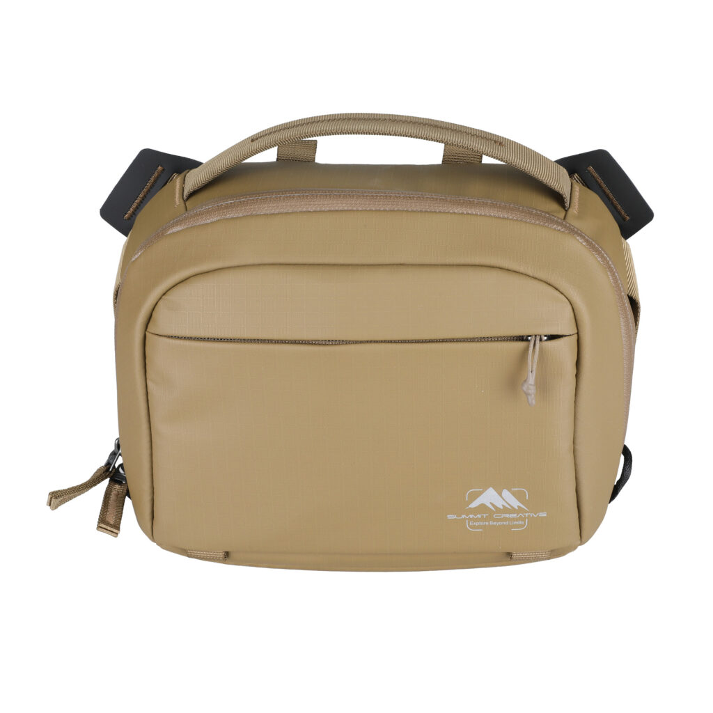 Summit-Creative Tenzing Shoulder Bag champagnekleur vooraanzicht met ritssluiting en handgreep