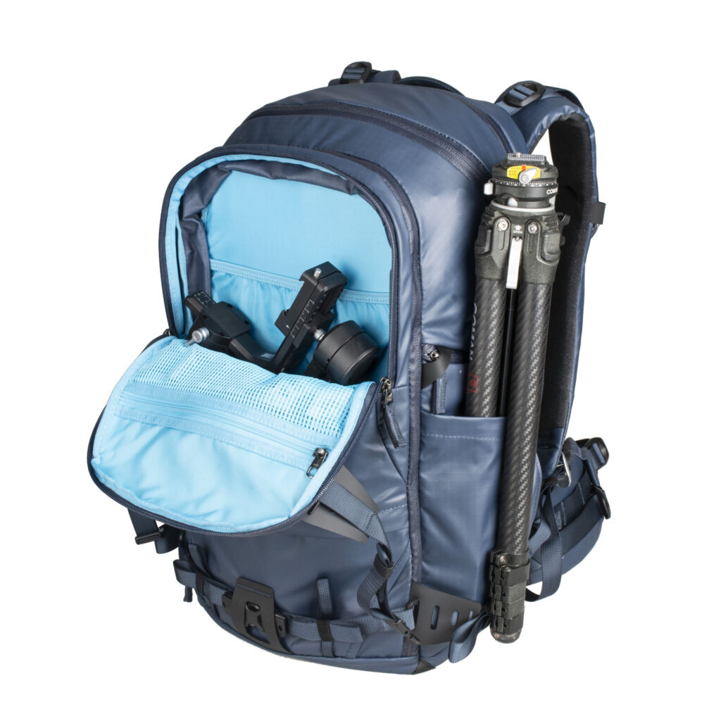 Summit-Creative Tenzing Backpack met open ritssluiting, zichtbaar interieur en cameravak
