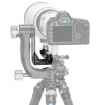 Leofoto DDC-50B Snelkoppeling toegepast in gimbal setup met grote telelens