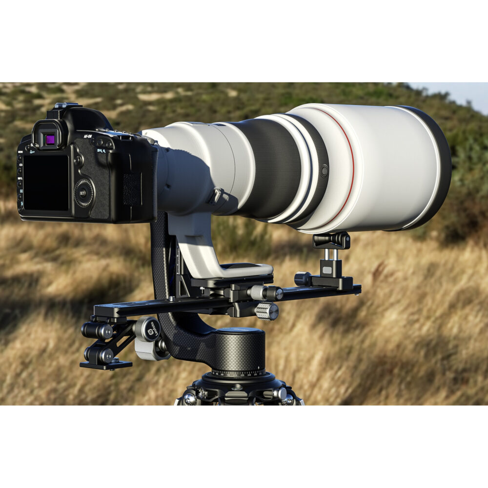Leofoto DDC-50B Snelkoppeling gemonteerd op rail voor precieze camera-positionering in het veld
