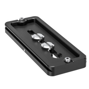 Leofoto PU-100D Snelkoppelingsplaat onderaanzicht met veiligheidsschroeven en Arca-Swiss profiel