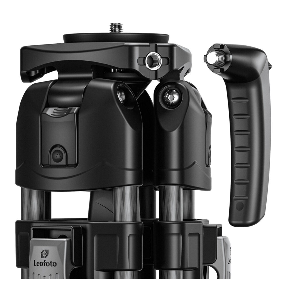 Leofoto HP-01 Handvat bevestigd aan Leofoto videostatief in verticale draagpositie