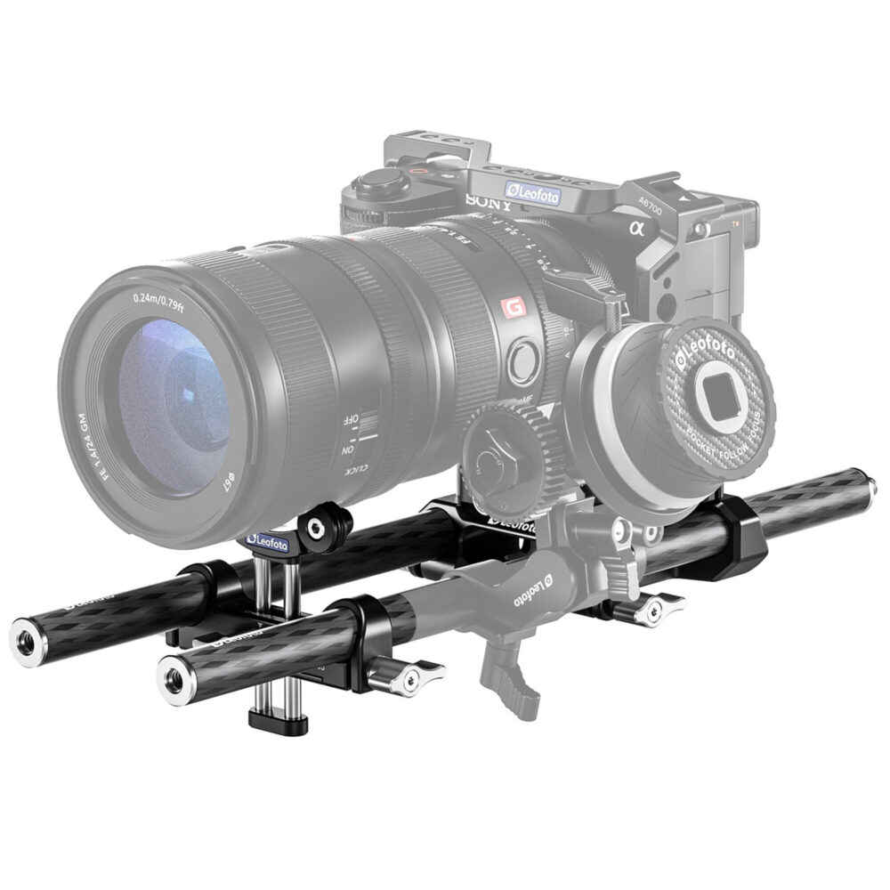 Leofoto BP-01 KIT Camera Cage zijaanzicht van BP-01 als onderdeel van complete video-opnameconfiguratie