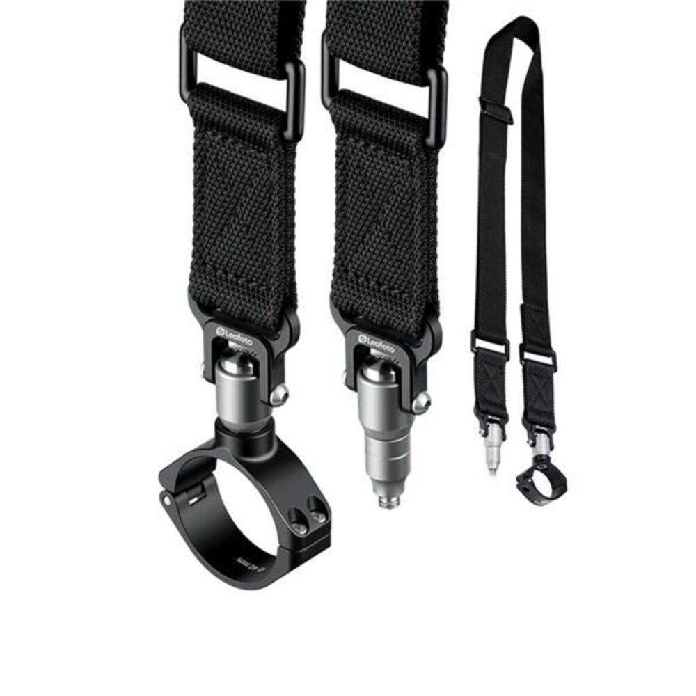 Leofoto Strap-25LS draagriem close-up van QD-1 sluitingen met QDC-25 beenschelle, QDM-1 1/4-adapter en losse riem.