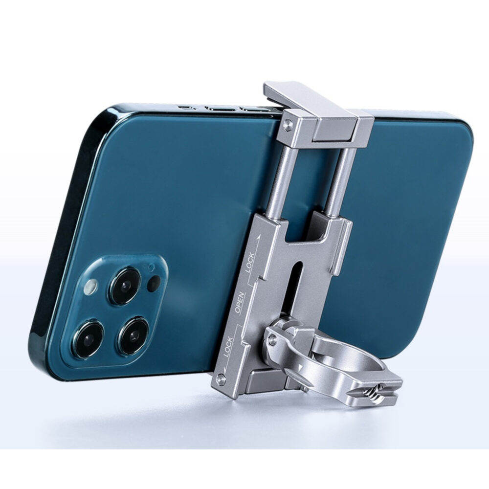 Leofoto PC-60 smartphonehouder bevestigd aan blauwe smartphone als slanke metalen zijklem met zichtbare ring.