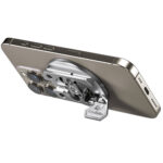 Leofoto-Mounting-Magnetic-smartphone-holder-PM-01-6 Leofoto PM-01 smartphonehouder detailaanzicht van zilverkleurige basis met sleuven en schroefdraadopeningen.