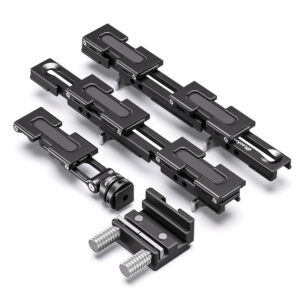 Leofoto VC-3 multi-smartphonehouder uit elkaar genomen met losse rails, klemmen en Arca-Swiss-verbindingsplaat.