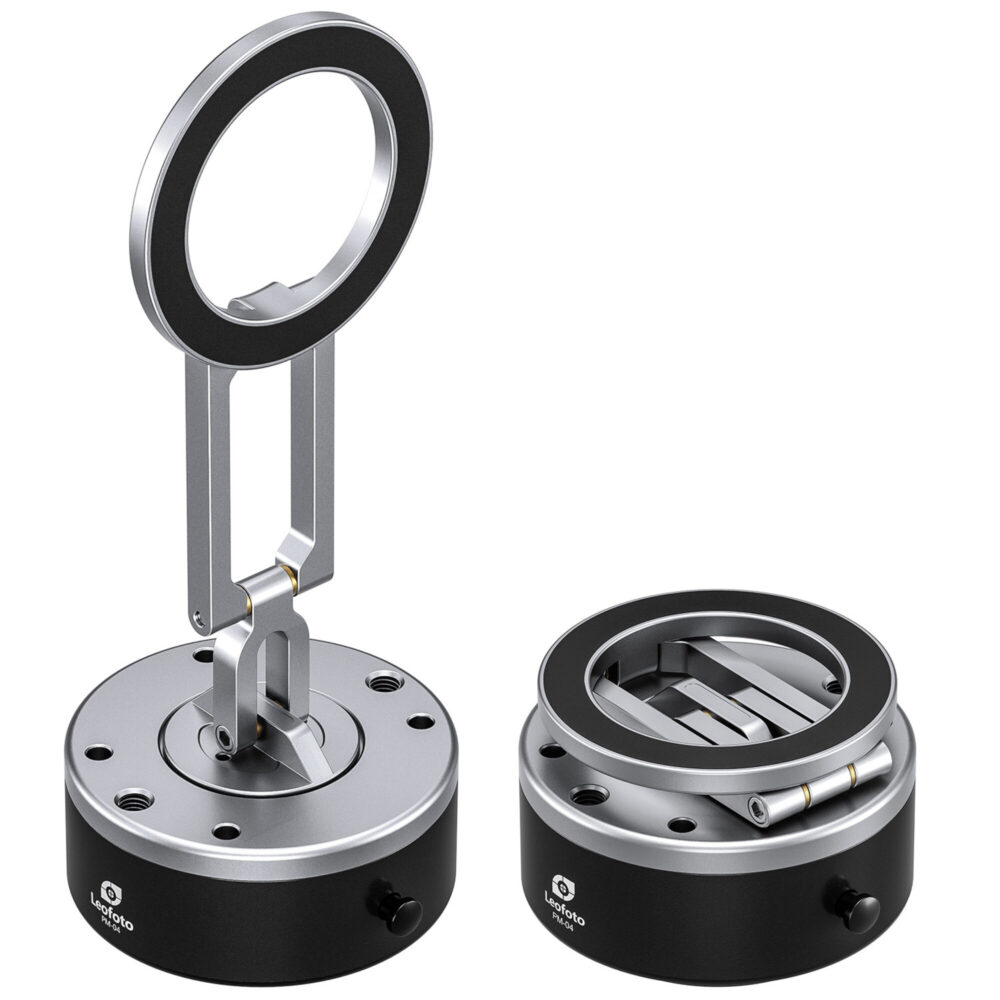 Leofoto PM-04 houder met losgekoppelde magnetische ringarm naast elektrische zuignapbasis op witte achtergrond.