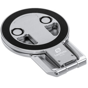 Leofoto PM-05 smartphonehouder mistig grijs opgevouwen met zichtbare ronde magneetring en Arca-Swiss-voet.