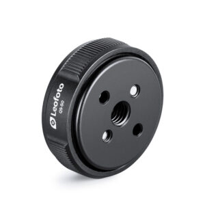 Leofoto QS-50 snelwisselsysteem onderzijde van Quick-link basisplaat met centraal schroefgat en zwarte afwerking.