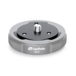 Leofoto Q70 snelwisselplaat gemonteerd op QS-70 Quick-link basisplaat voor snelle montage op statief.