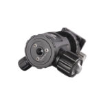 Leofoto-Tripod-ball-head-NB-40-dual-panorama-function-NP-50-quick-release-plate-6 Leofoto NB-40 statiefkogelkop onderaanzicht met 3/8-inch statiefaansluiting en duidelijk gegraveerde gradenring.