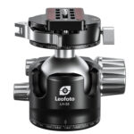 Leofoto LH-55PCL statiefkogelkop achteraanzicht met brede kogelbehuizing en horizontale panoramaskala.