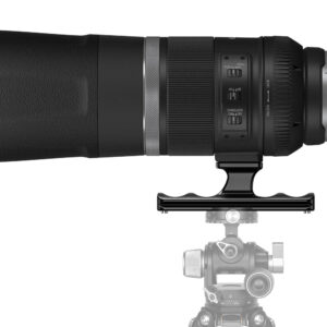 Leofoto CF-08 objectiefvoet gemonteerd onder Canon RF 800mm f/11 IS STM telelens op statiefkop.