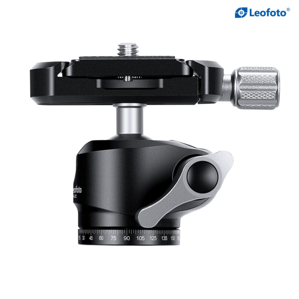 Leofoto LH-22 + PU-25 statiefkogelkop diagonaal zijaanzicht met gekantelde kogel voor verticale camerastand.