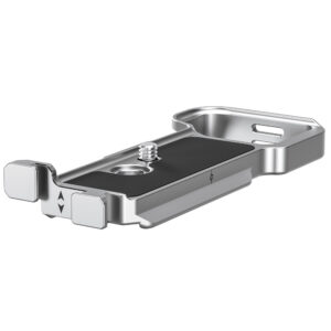 Leofoto LPS-ZV-E1 L-bevestiging schuin zijaanzicht van compacte zilveren L-bracket met afgeronde randen.