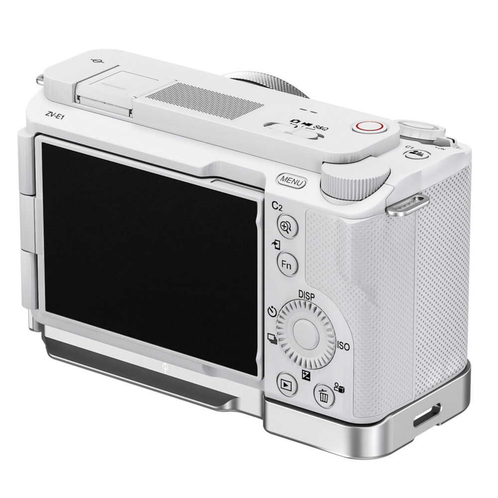 Leofoto LPS-ZV-E1 L-bevestiging achteraanzicht van Sony ZV-E1 met L-bracket die de zijkant en onderkant beschermt.