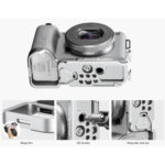 Leofoto LPS-ZV-E1 L-bevestiging diagonaal vooraanzicht van camera met gemonteerde zilveren Arca-Swiss L-bracket.