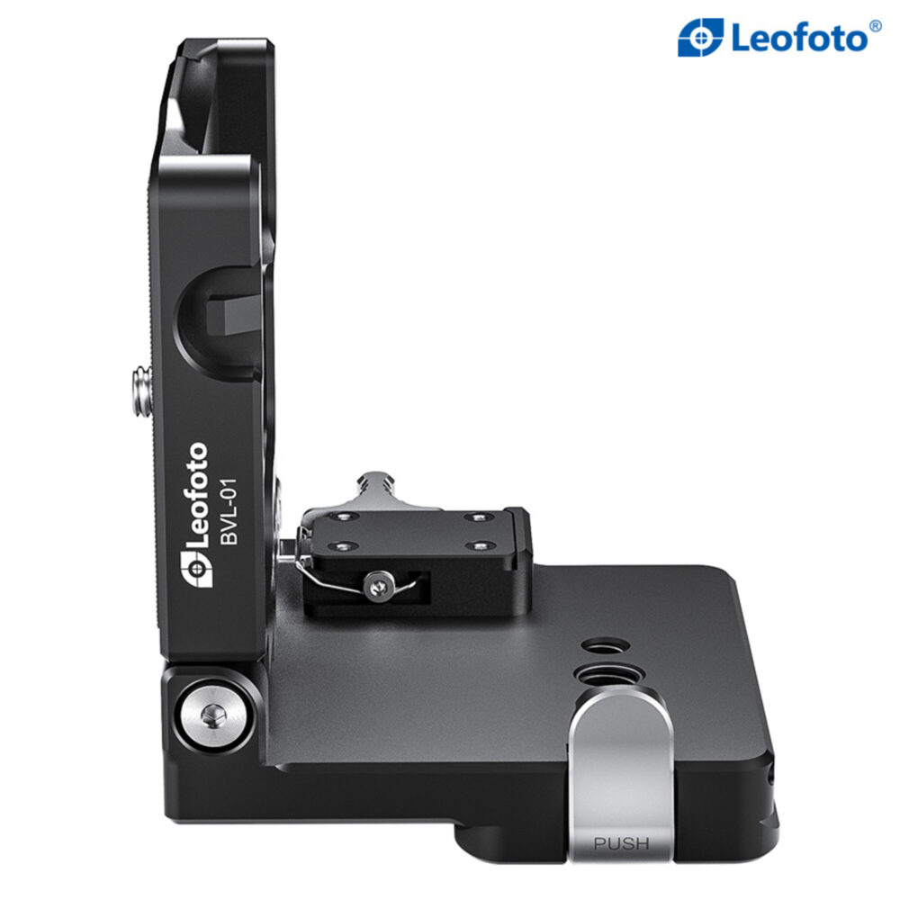 Leofoto BVL-01 L-beugel opvouwbare L-plaat zijaanzicht met vergrendeling en Arca-Swiss profiel.