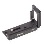 Leofoto LPS-A6500 L-Beugel schuine bovenaanzicht met instelbare 1/4"-statiefschroef en sleuf in de basisplaat.