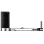 Leofoto LPF-X-T50 L-bevestiging zijaanzicht met lange zilveren basisplaat, grip en opstaande L-zijde.