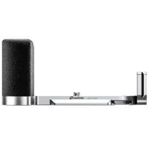 Leofoto LPF-X-T50 L-bevestiging zijaanzicht met lange zilveren basisplaat, grip en opstaande L-zijde.