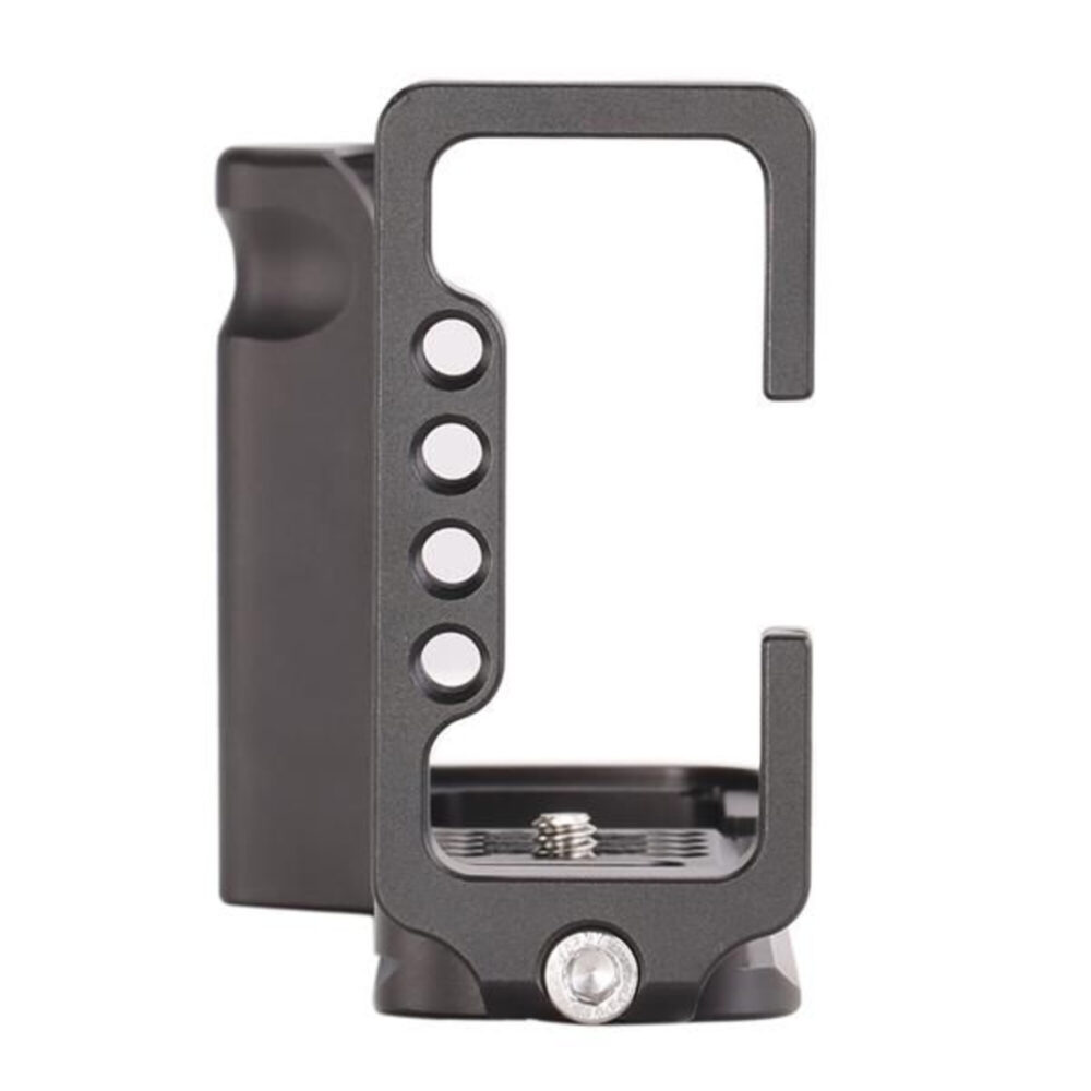 Leofoto LPF-XT3 L-bevestiging staande vooraanzicht met hoge grip en opstaande L-plaat voor montage in portretstand.