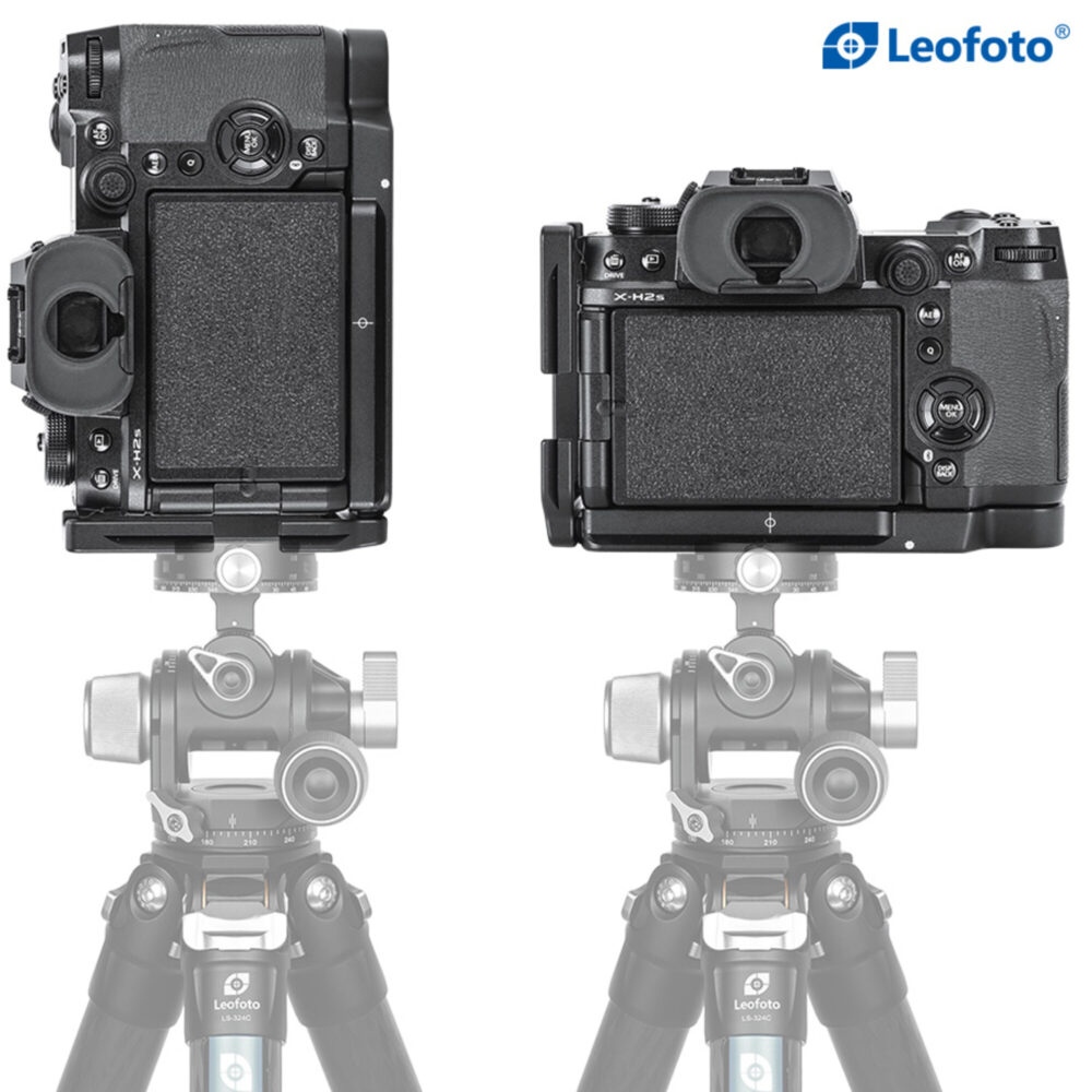 Leofoto LPF-X-H2 L-bevestiging gemonteerd onder Fujifilm X-H2 in liggende en staande stand op statiefkop.