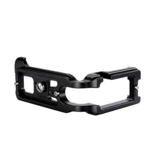Leofoto LPC-5D MKIV L-beugel liggend perspectief met uitgefreesde basisplaat en opengewerkte verticale steun.
