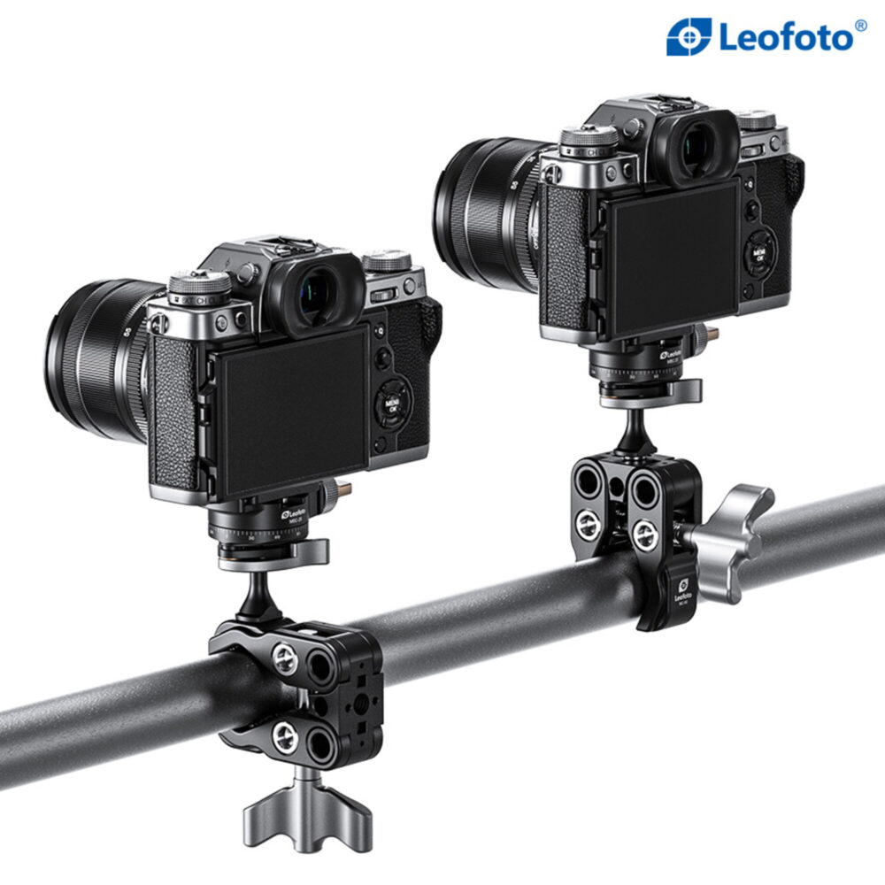 Leofoto MC-60 klem close-up gemonteerd op vlak profiel met magic arm en camera in horizontale positie.