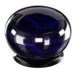 Leofoto CHG-01 knop blauwe bolknop detailaanzicht met reflecties op glad oppervlak.
