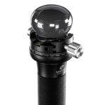 Leofoto CHG-01 knop gemonteerd op monopod met Arca-Swiss compatibele klem voor gebruik als wandelstok.