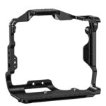 Leofoto Z9 cameracage vooraanzicht met open ruimte voor Nikon Z9 body en stevige onderplaat.