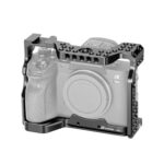 Leofoto A7R4 cameracage gemonteerd rond transparant weergegeven Sony Alpha A7R4 body.