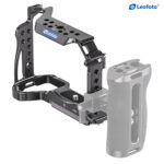 Leofoto A7R5 cameracage met los getoonde bovenhandgreep en zijhandgreep als optionele accessoires.
