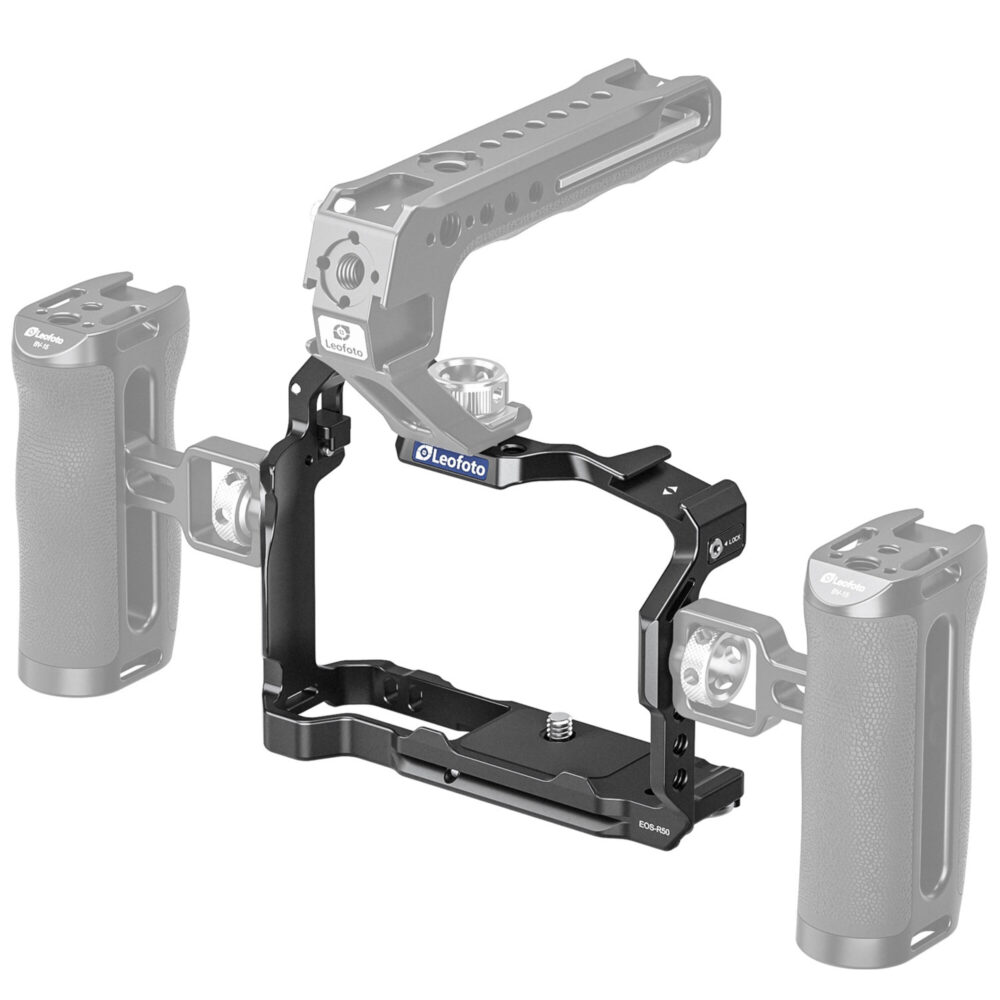 Leofoto EOS R50 cameracage in rig-opstelling met grijs weergegeven bovenhandgreep en zijhandgreep als accessoires.