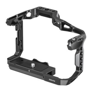 Leofoto EOS R10 cameracage onderaanzicht met 1/4-inch statiefschroef en Arca-Swiss compatibele bodemplaat.