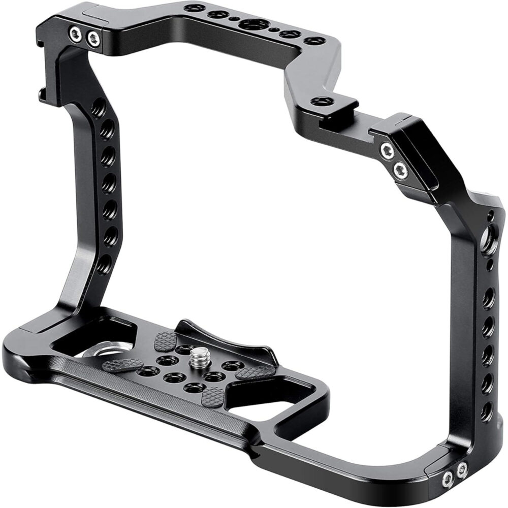 Leofoto EOS R5 cameracage zijaanzicht van de volledig open cameracage met meerdere 1/4-inch montagegaten.