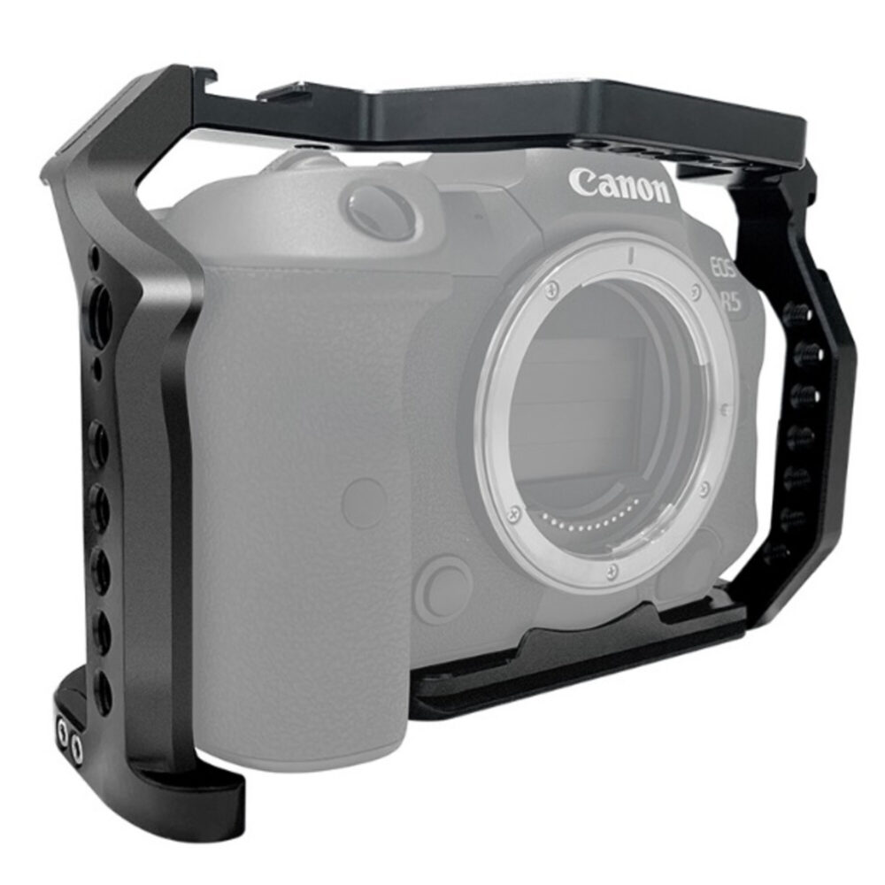Leofoto EOS R5 cameracage perspectiefaanzicht met Canon EOS R5 body volledig omsloten door de cage.