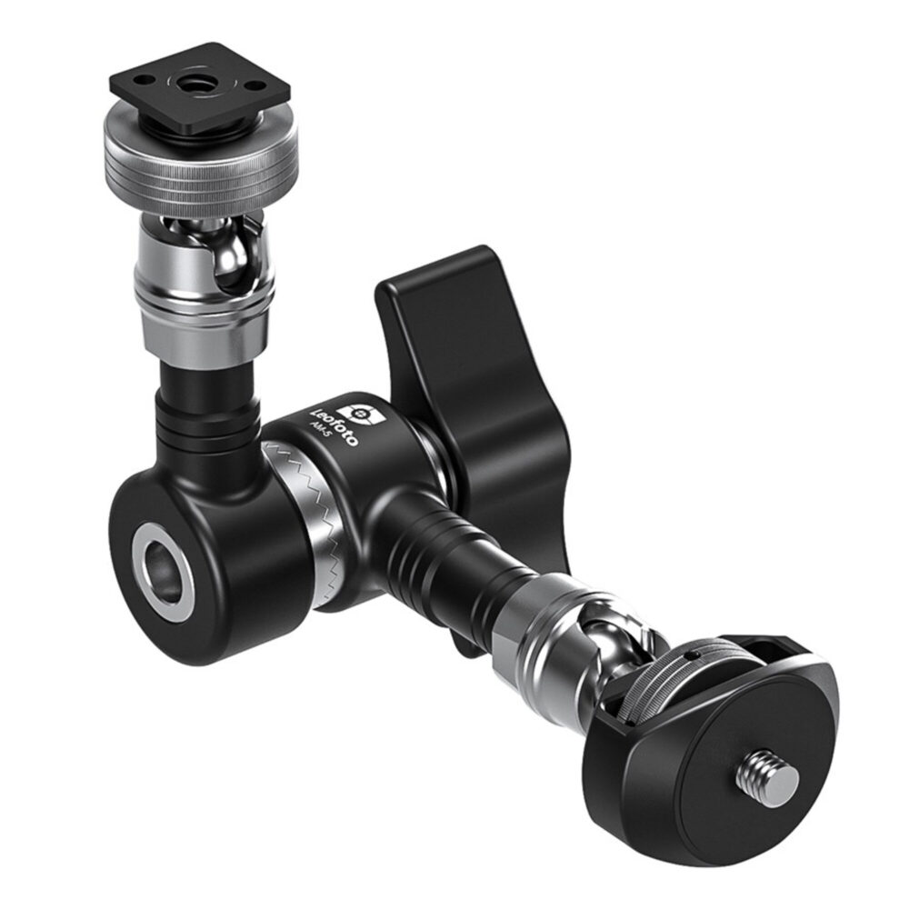 Leofoto AM-5 Scharnierende Arm productweergave van compact gevouwen arm met kogelgewrichten.