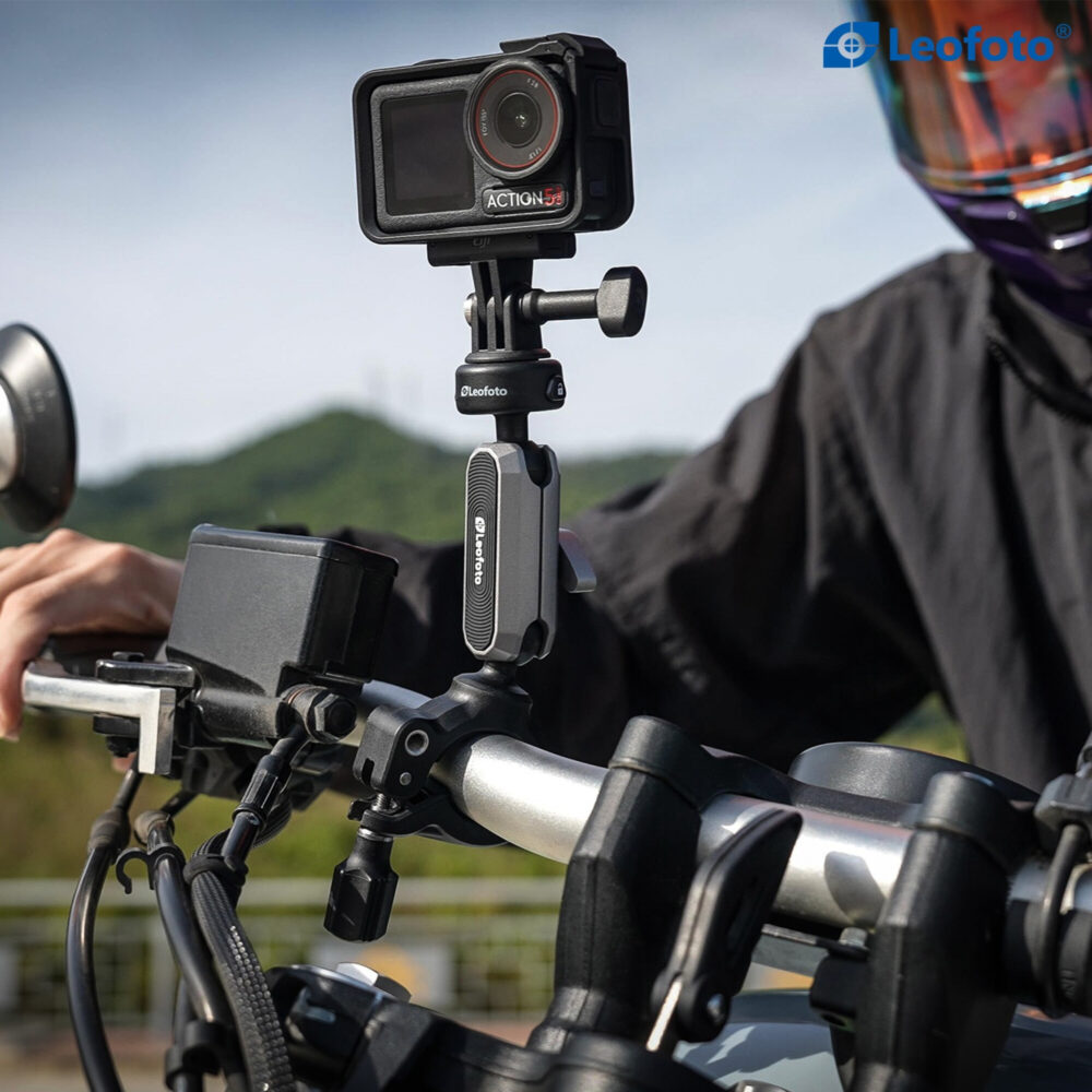 Leofoto LAC-02 stuurklemstatief actioncam setup op mountainbike tijdens rit met berijder