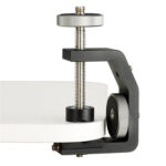 Leofoto-MFC-60-clamp-tripod-3 Leofoto MFC-60 klemstatief zijdelingse montage op plaat met zichtbare klemvoet en drukschijf