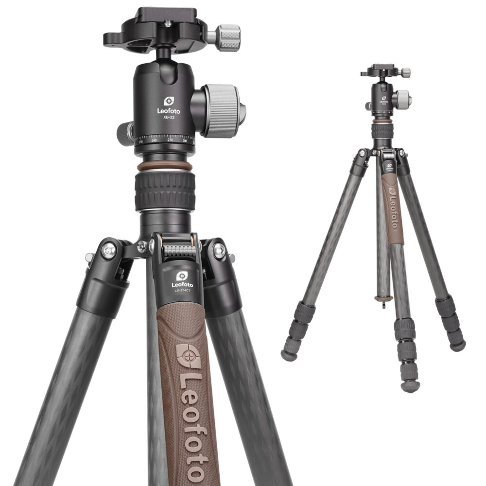Leofoto LX-254CT Tripod close-up van XB-32 kogelkop met panoramaschaal en frictieregeling.