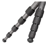Leofoto LX-255CT Tripod close-up van twist-locks en vier pootsegmenten.